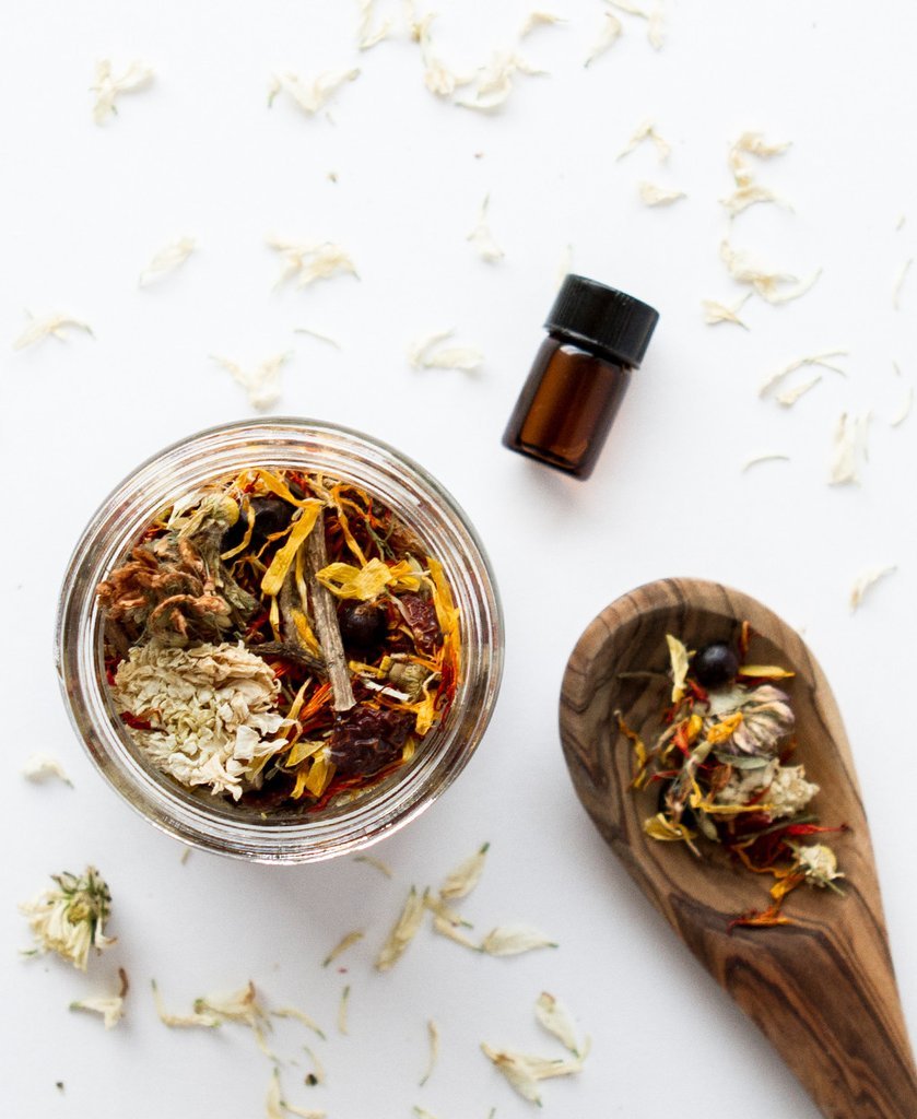 board-and-batten-regenerating-herbal-facial-steam-01_1024x1024 Билков детоксикиращ бленд за парна баня§вана