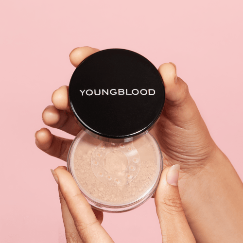 youngblood-loose-mineral-foundation-by-youngblood-mineral-cosmetics-одоната youngblood-минерален-био-фон-дьо-тен-одоната-козметикс