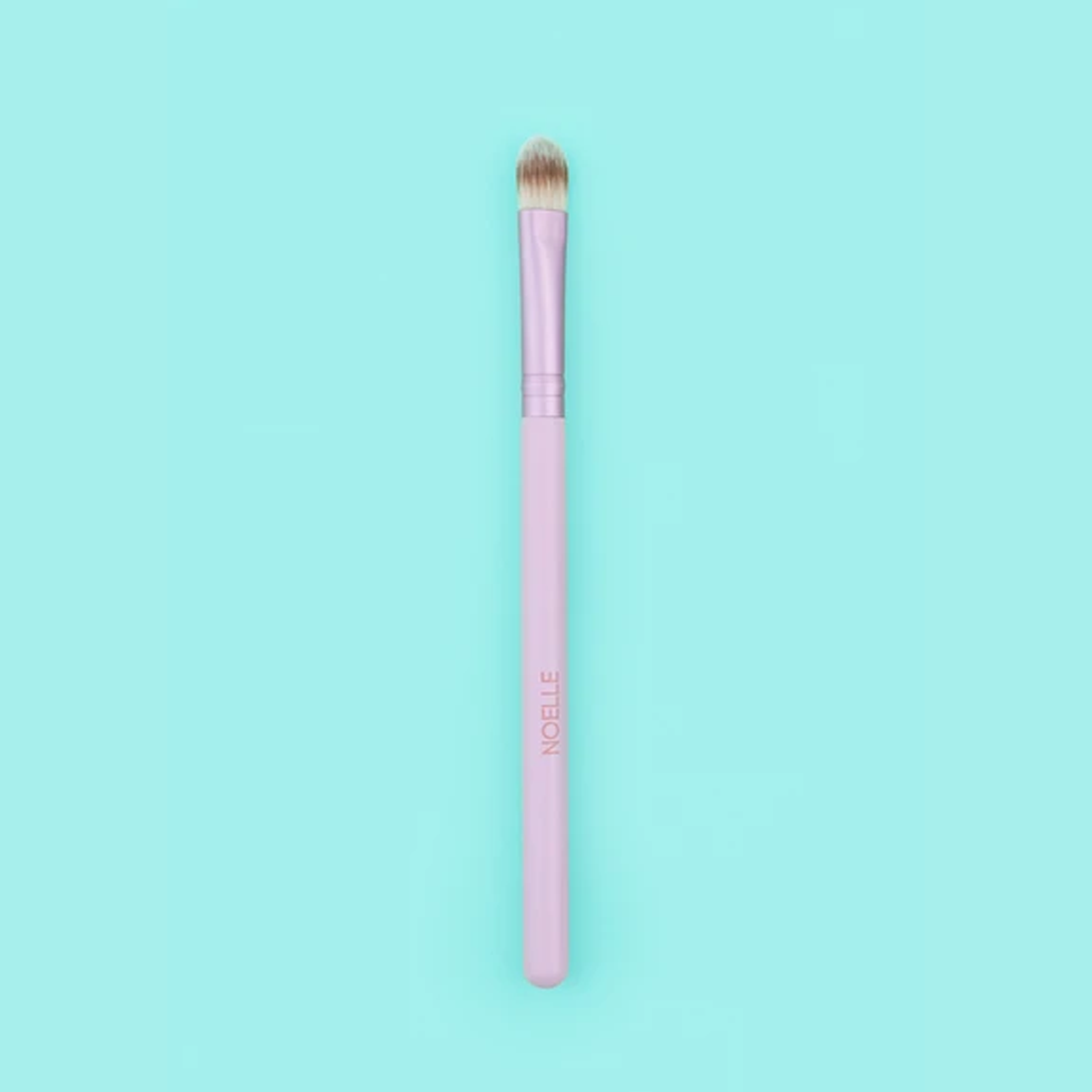 1800x1800px_Make-up-kist-08-oci четка за коректор