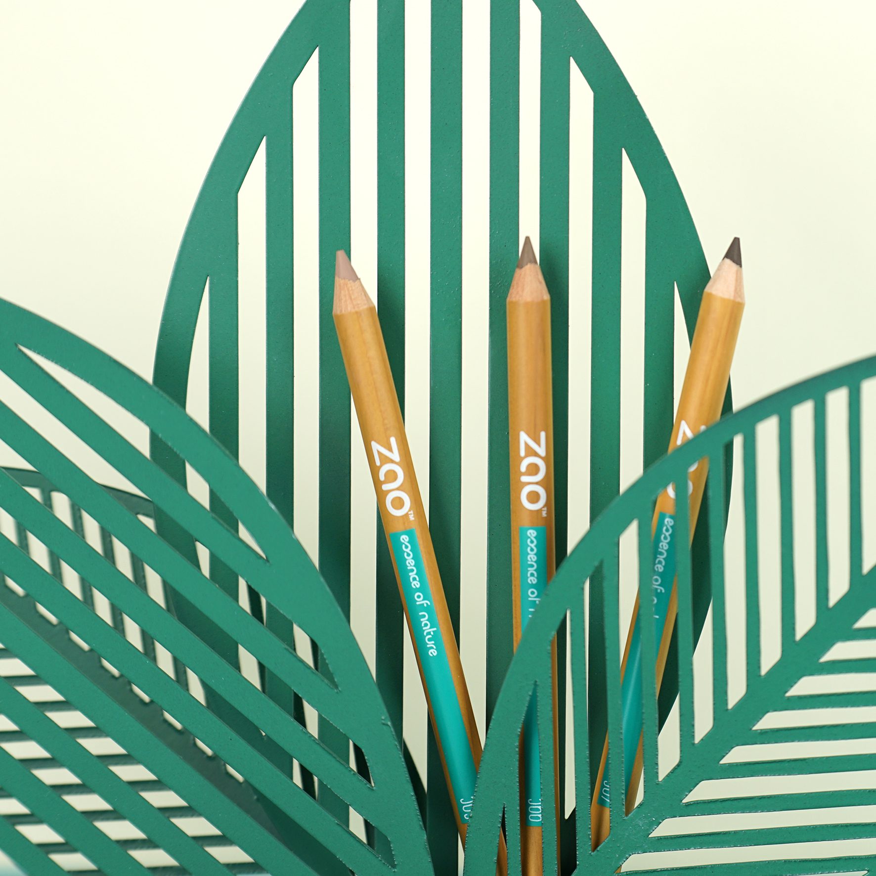 crayons_sourcils_2_carrÇ Моливи за вежди - Zao Organic