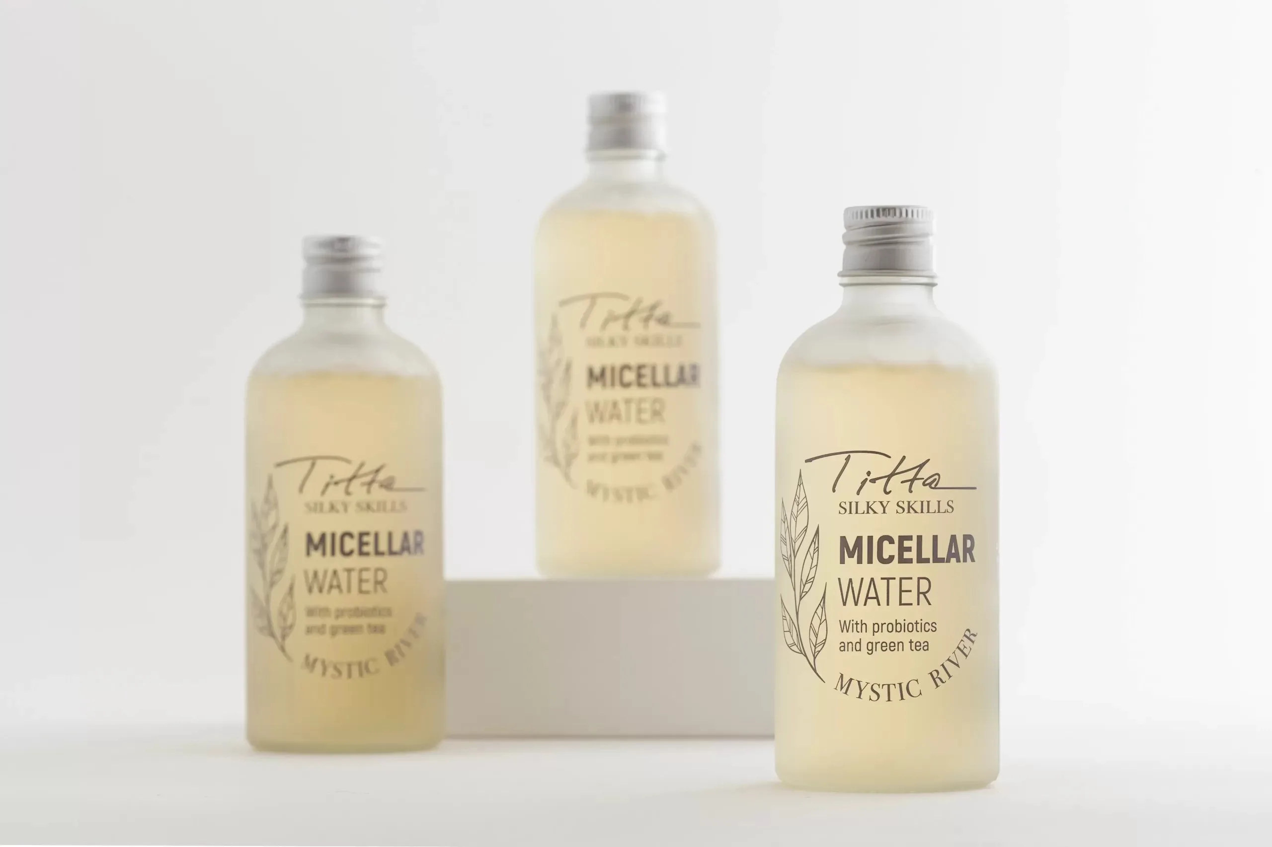 Titta-Silky-Skills-Мицеларна-вода-за-лице-Mystic-River-odonata2 Titta Silky Skills - Мицеларна вода за лице Mystic River